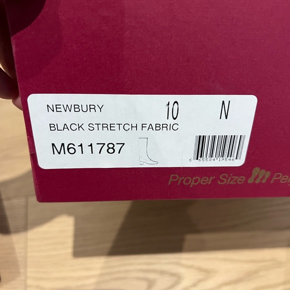 Munro Newbury Black Stretch 10N - Picture 2 of 5